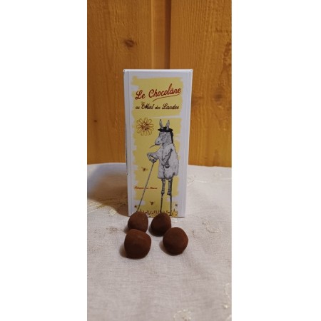 Le chocolane est un bonbon au lait d'ânesse, chocolat et miel.