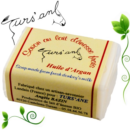 Ce savon au lait frais d'ânesse bio à l'huile d'argan vous offrira une hydratation de haute qualité.